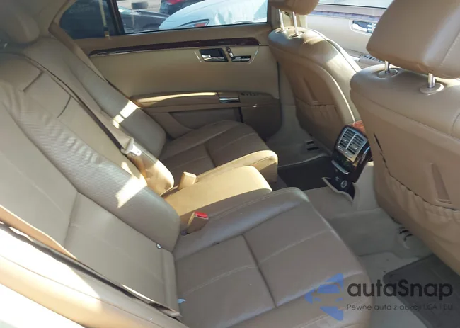 WDDNG71X07A080688: 42934464