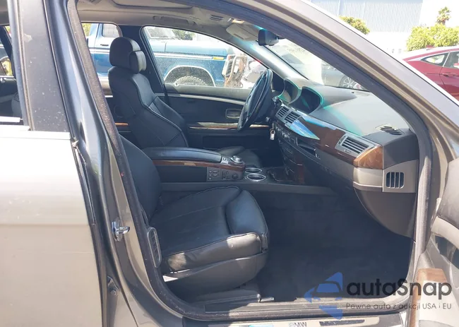 WBAHN83598DT82668: 42934505