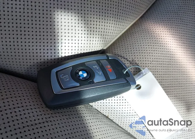 WBAKB8C55CC965123: 42934571