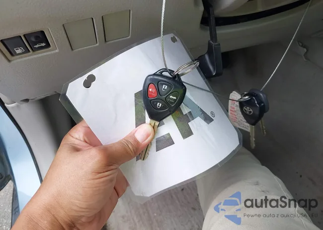 4T1BK36B28U264902: 42935898