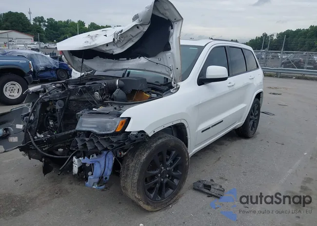 1C4RJEAG3LC391807: 42935961