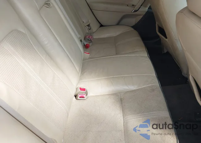 3LNHL2GC2AR610050: 42935552