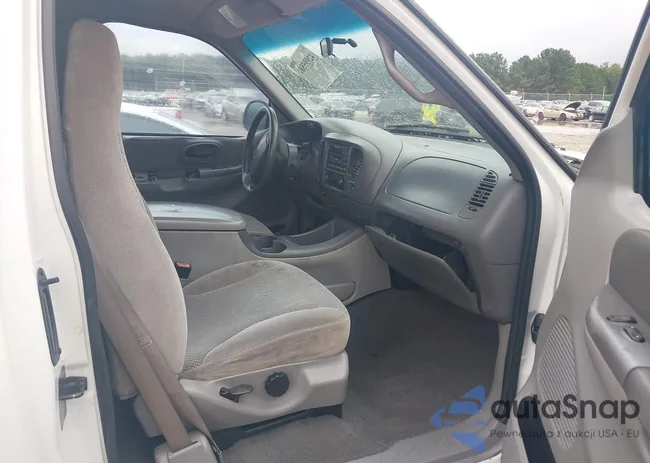 1FTRX08L8XKA81765: 42935581