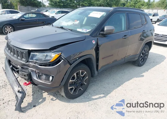 3C4NJDDB6KT671166: 42936788