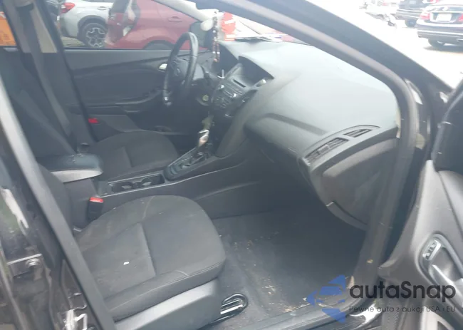 1FADP3F27FL247312: 42936803