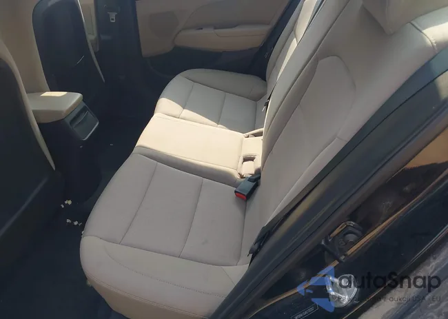 5NPD84LF0JH270352: 42936826