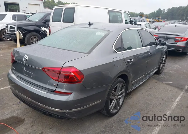 1VWDT7A38HC042269: 42936831