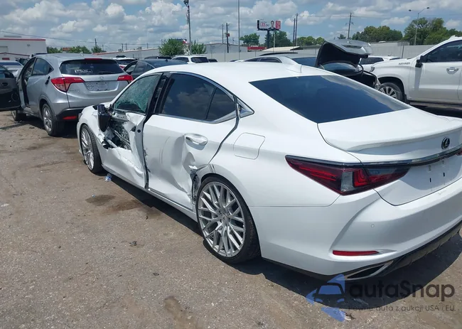 58AGZ1B1XNU112843: 42937056