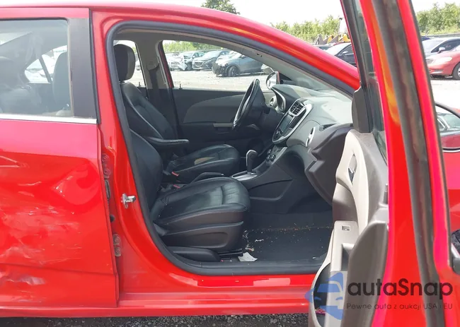 1G1JF5SB2H4141437: 42936257