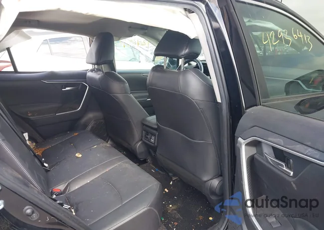 2T3A1RFV7LW103358: 42936413