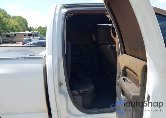 3D7KS28CX5G801704: 42936416