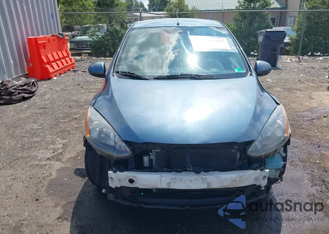 JM1DE1KZ7E0176930: 42936550