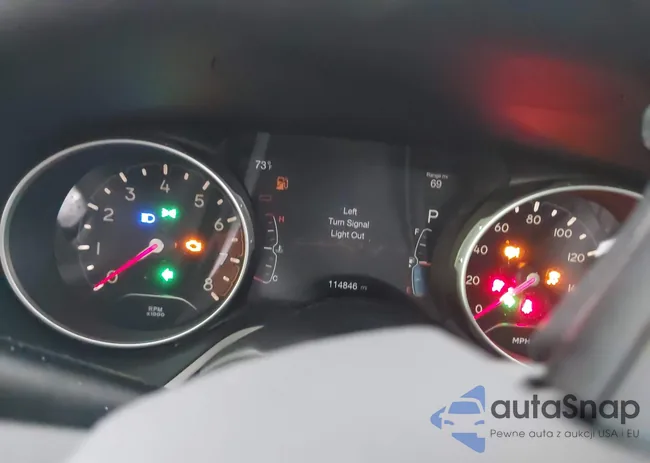 3C4NJDAB1KT682886: 42937630