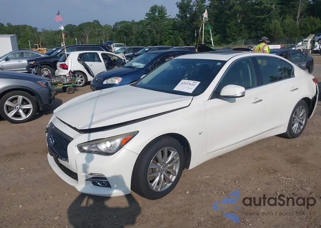 JN1BV7AR2FM393939: 42937632