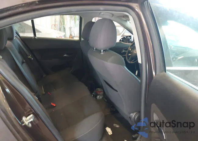 1G1PC5SB8F7115021: 42937662