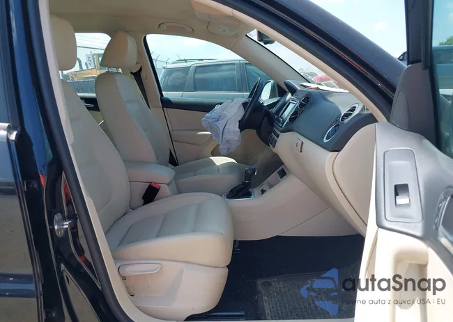 WVGBV7AX7HW508808: 42937776