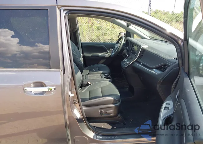 5TDXZ3DC3JS914963: 42937795