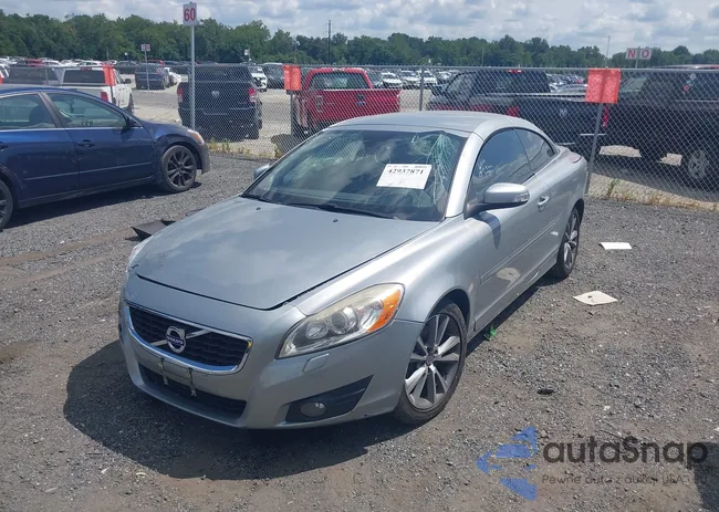 YV1672MCXBJ118831: 42937871