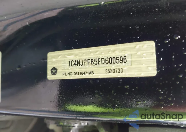 1C4NJPFB5ED600596: 42937945