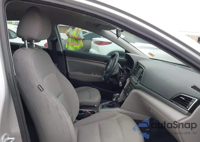 5NPD84LF7HH137789: 42937985