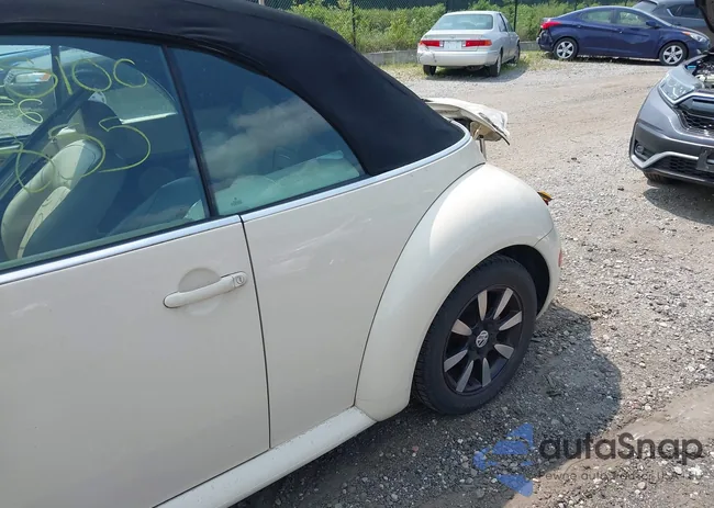 3VWCK21Y83M312833: 42938010