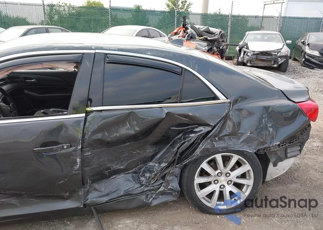 1G11E5SLXEF172818: 42938044