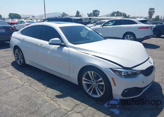 WBA4J1C50KBM17585: 42938081