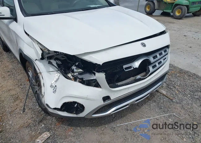 WDCTG4EB2JJ481000: 42938115