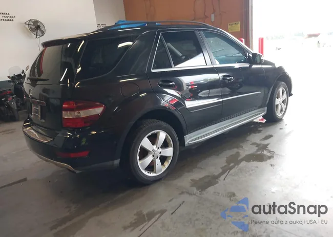 4JGBB5GB4BA726265: 42938152