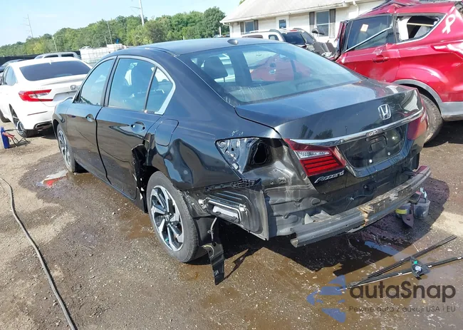 1HGCR2F99HA150894: 42938155