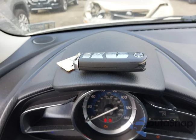 3MYDLBZVXGY109926: 42937286