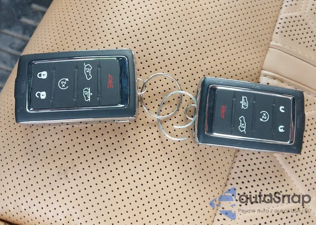 1C4SJVGP8RS113914: 42937313