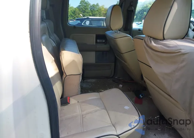 5LTPW18576FJ23607: 42937405