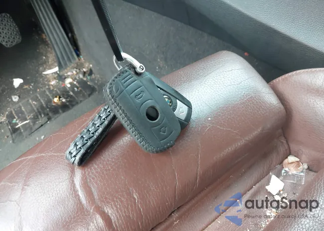 WBAVB33576AZ87978: 42937442