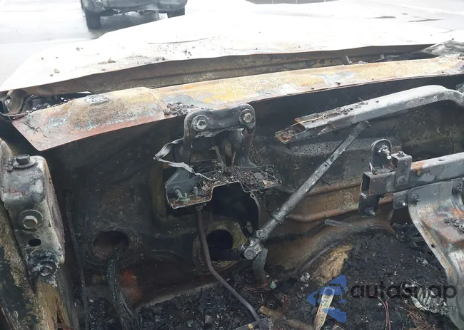 1GKES16S356108118: 42937466