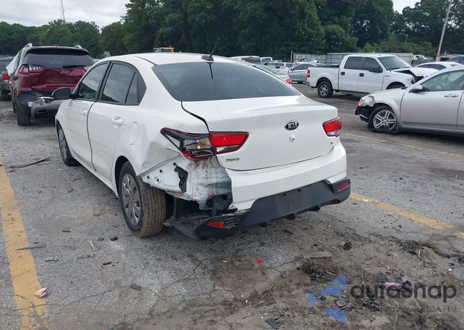 3KPA24AD7LE284679: 42938699