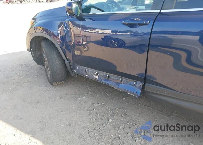 7FARW2H53JE009381: 42938703