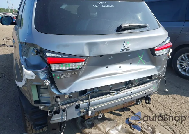 JA4APVAU6NU004112: 42938980