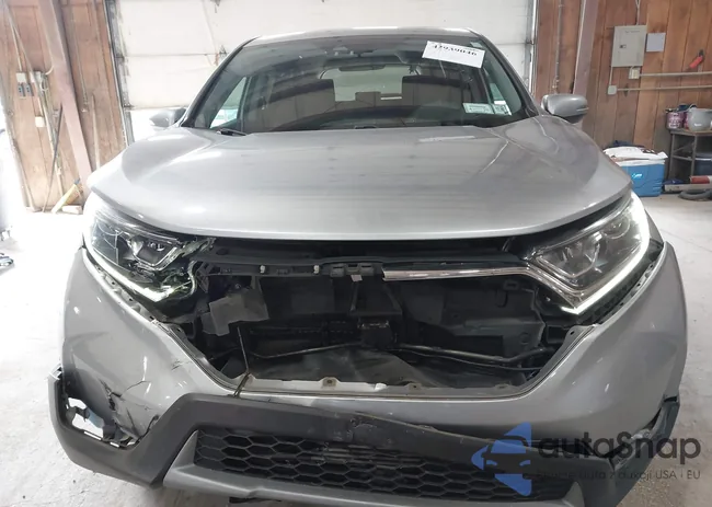 7FARW2H58JE056888: 42939046