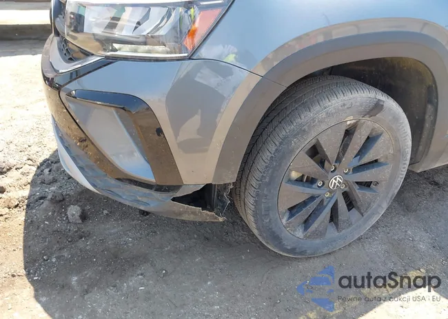 3VVDX7B27NM034530: 42939102