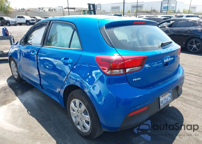 3KPA25AD5PE626853: 42939157