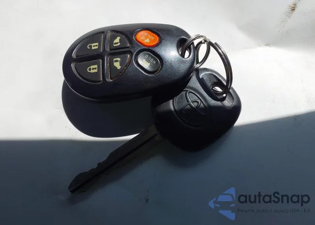 5TDYK4CC3AS332779: 42939681