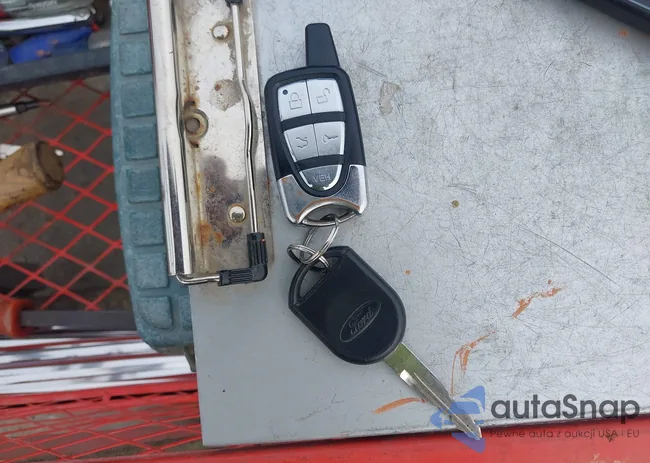 1FAHP3HN3AW275334: 42939846