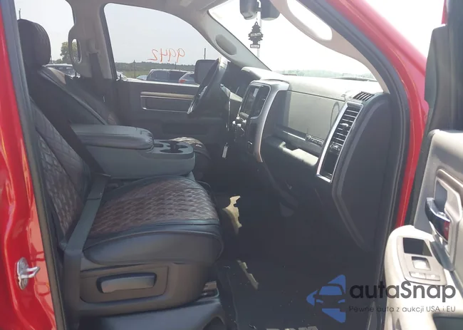 1C6RR7TT8JS127779: 42939942