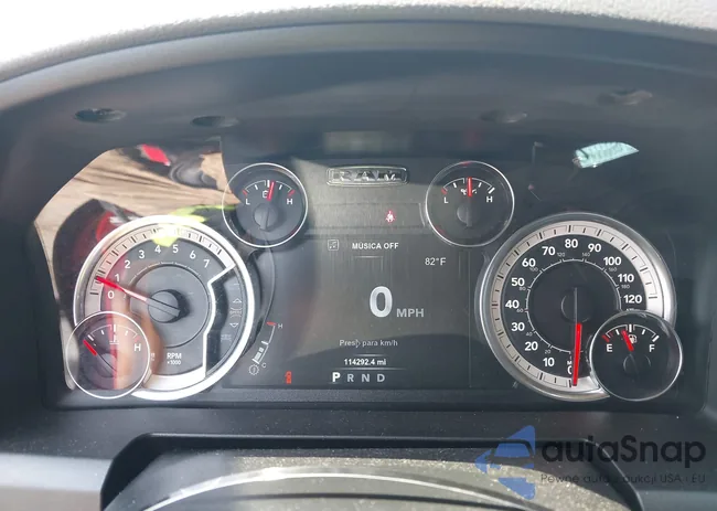 1C6RR7TT8JS127779: 42939942