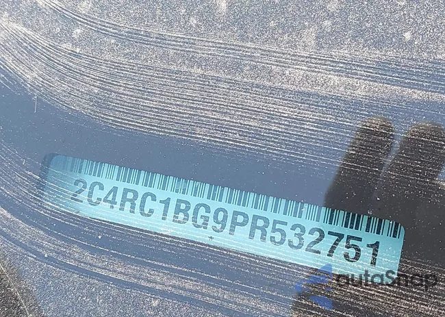 2C4RC1BG9PR532751: 42940215