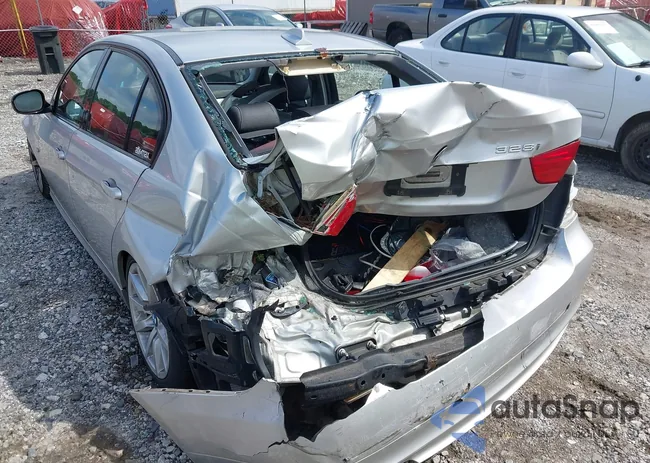 WBAPH7C58BE126312: 42939540