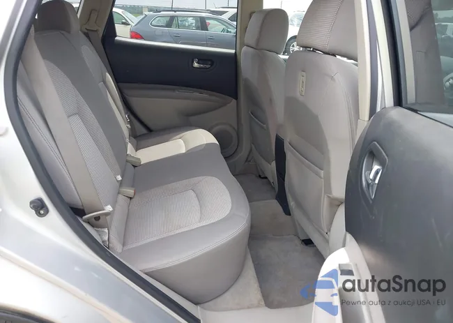 JN8AS58T98W305813: 42940914