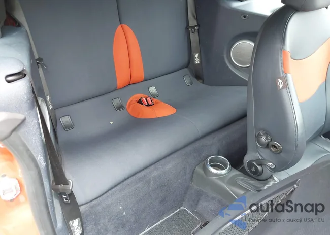 WMWRH33425TF80261: 42940916