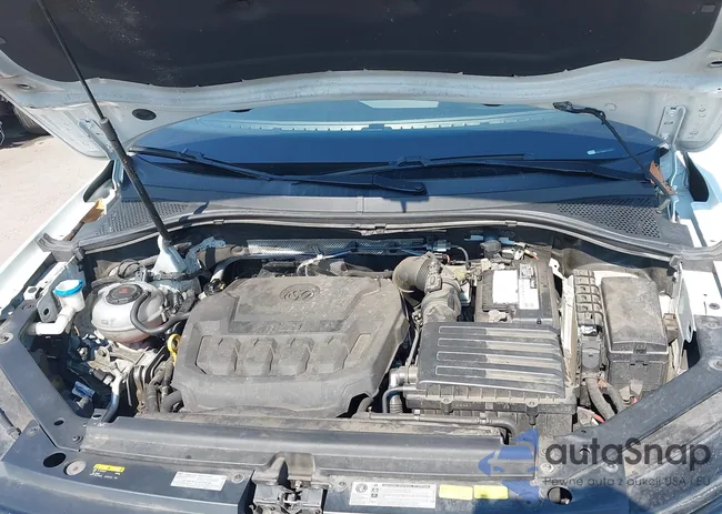 3VV3B7AX7JM072101: 42940963